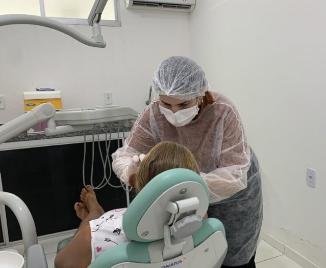 Prefeitura de Amparo realiza mais uma etapa da entrega de próteses dentárias gratuitas