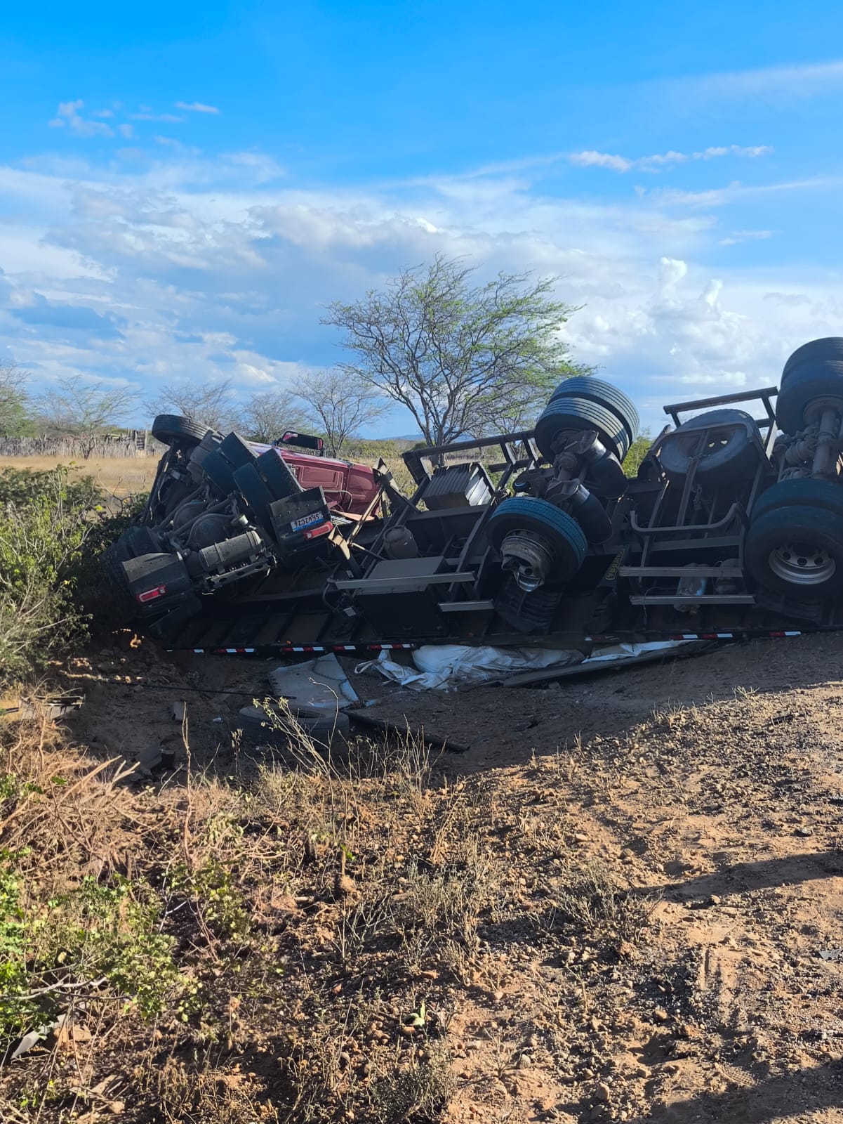 Grave acidente na BR-412 deixa três mortos na Serra do Bode, no Cariri paraibano