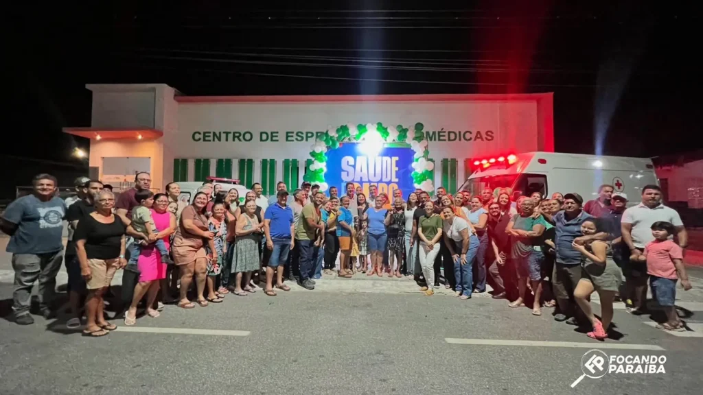 Prefeito Dr. Júnior entrega duas novas ambulâncias e reforça estrutura da saúde de Ouro Velho