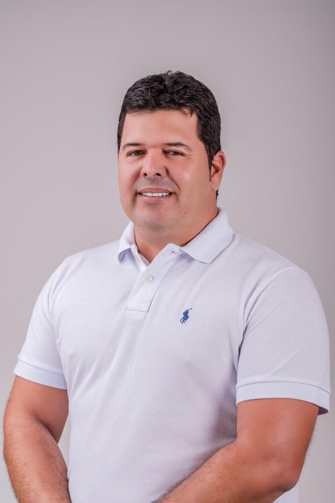 Prefeito de Prata se manifesta sobre atuação policial durante ato político e pede apuração dos fatos
