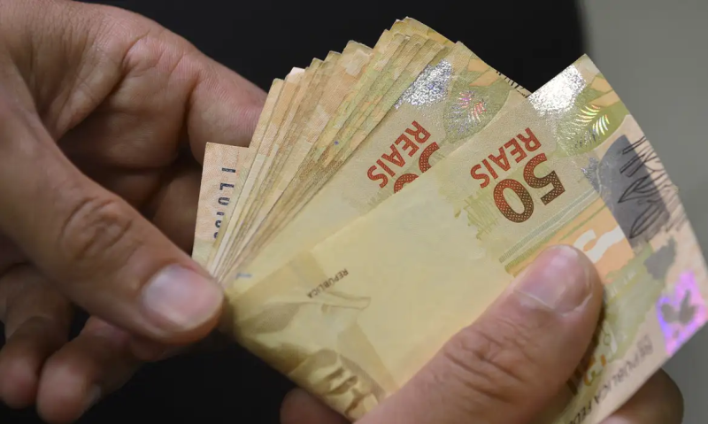 Servidores do Estado recebem salários a partir desta terça-feira; veja calendário completo
