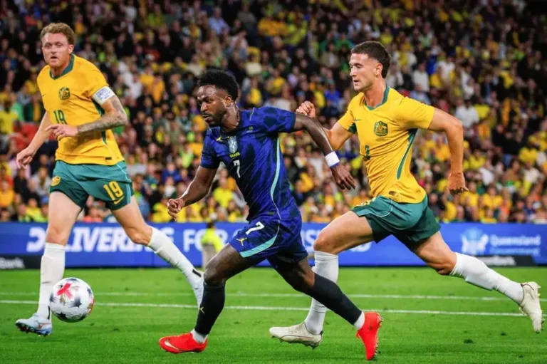 Brasil vence a Austrália em amistoso de seis gols; Douglas Santos não entrou em campo